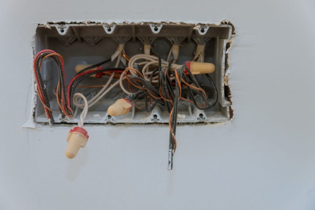Signs of Faulty Office Wiring